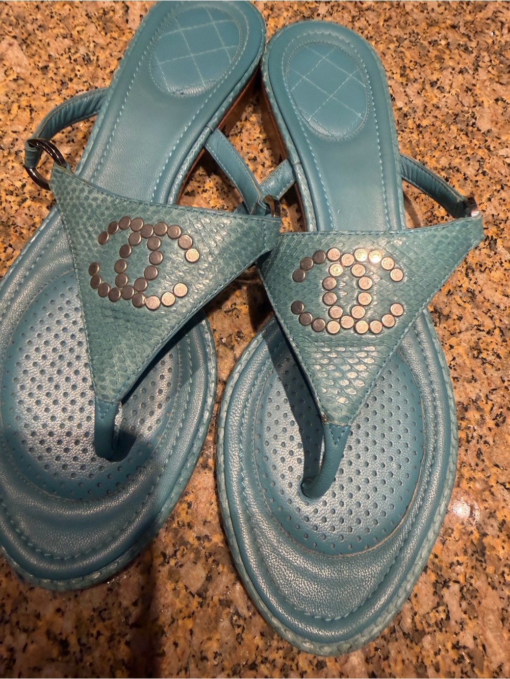 CHANEL light blue  Leather Logo Thong Sandals with Stud Detail size 8!